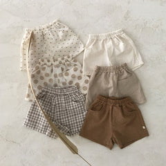Sommerbabyklær Sommerbomull og lin Uformelle shorts for babyer Tynne og komfortable