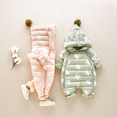 Baby vinterjakke i hvit dun