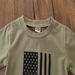 Små barnedress Sommer herreklær Kamuflasjedress med uavhengighetsdagsflagg